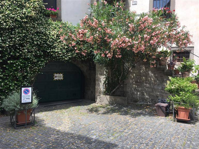 Villa in vendita a Viterbo via San Pellegrino