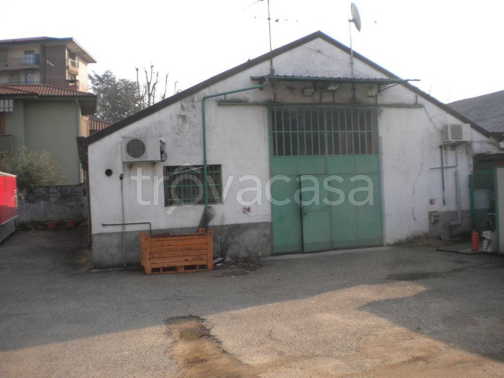Capannone Industriale in vendita a Cornaredo via Cascina Croce, 115