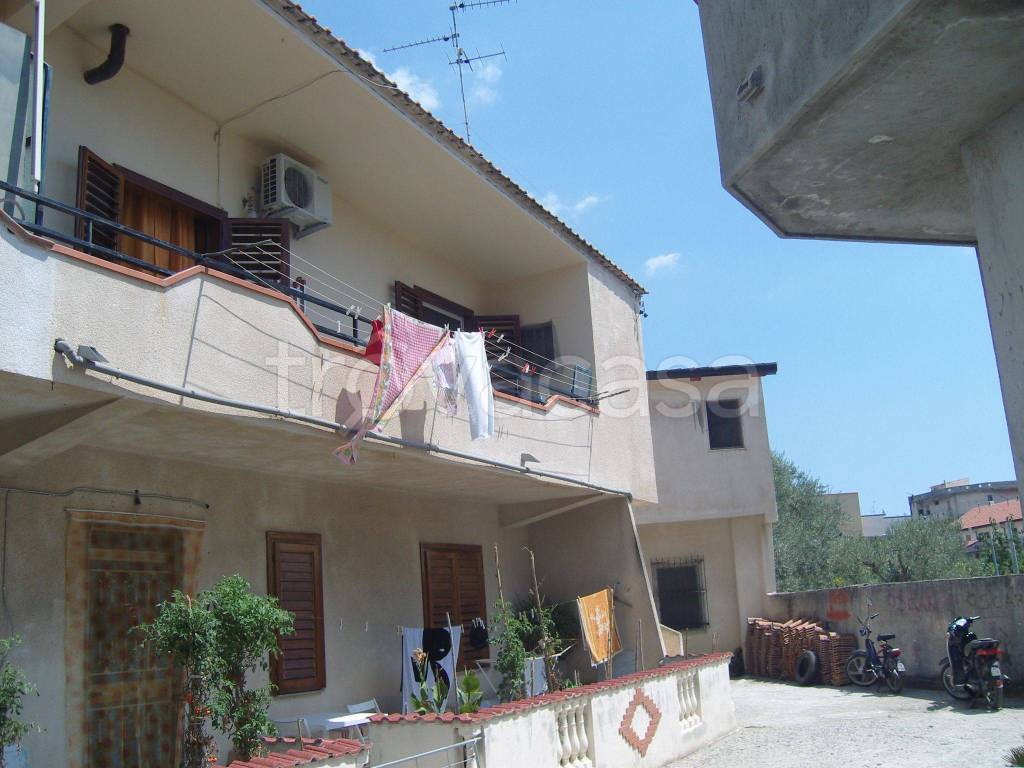 Appartamento in in vendita da privato a Marina di Gioiosa Ionica via dei Giardini, 30
