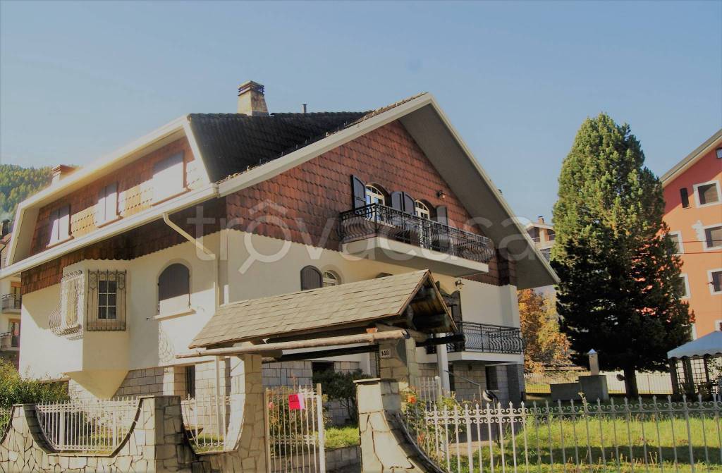 Villa in vendita ad Aprica via Europa, 148