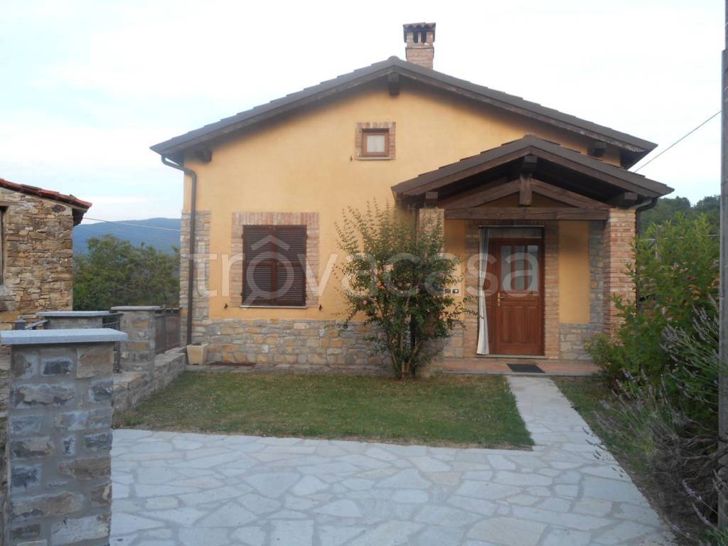 Villa in vendita a Fabbrica Curone frazione Serra