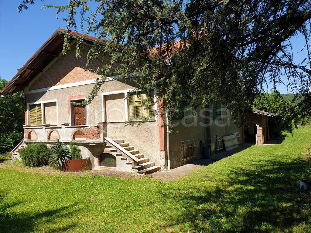 Casa Indipendente in in vendita da privato ad Arquata Scrivia via Nevelè, 30
