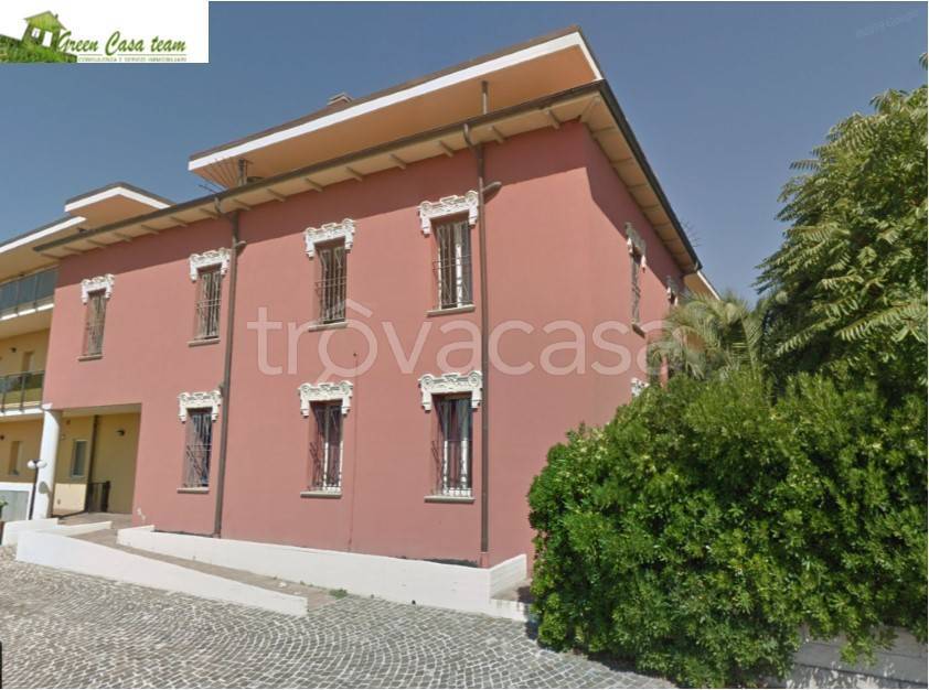 immagine annuncio 12 di 13