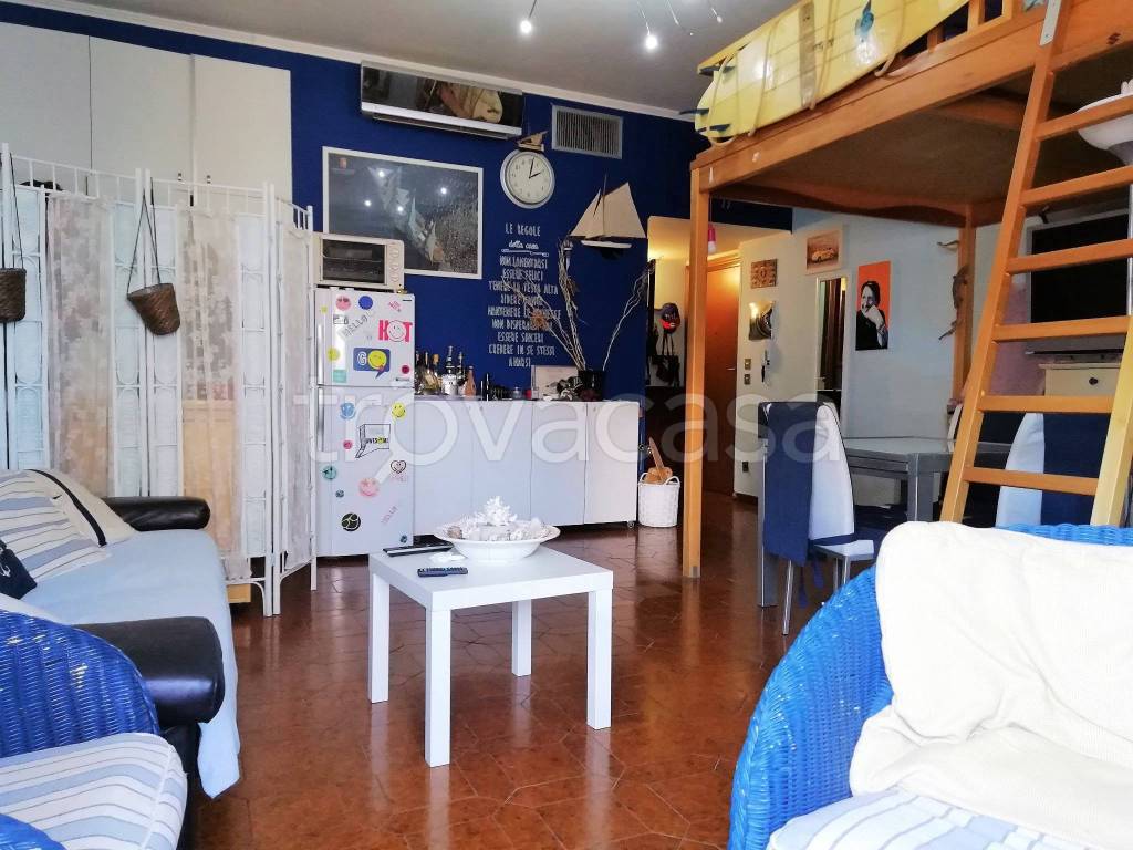 Appartamento in vendita a Nettuno viale Giacomo Matteotti