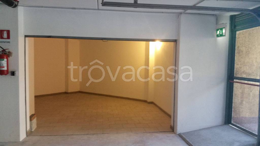 Garage in vendita a Sassari via Carlo Felice, 38E