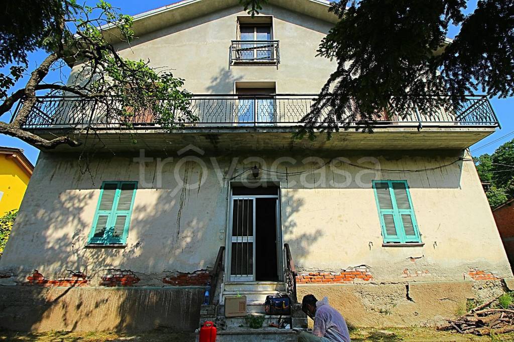 Appartamento in in vendita da privato a Cairo Montenotte via Eugenio Curiel