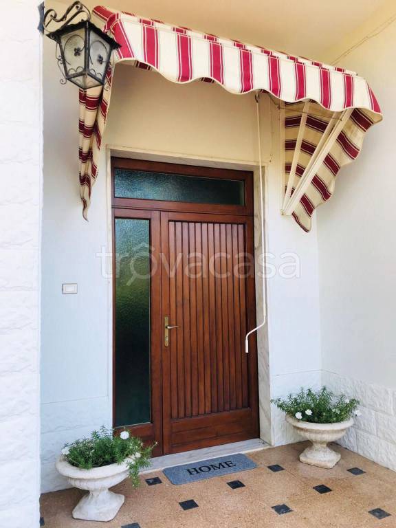 Villa in in vendita da privato ad Avetrana via Piave, 136