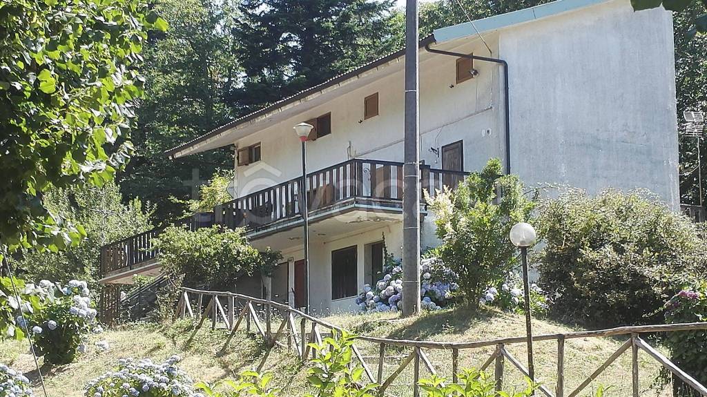 Villa a Schiera in in vendita da privato a Mongiana via Roma