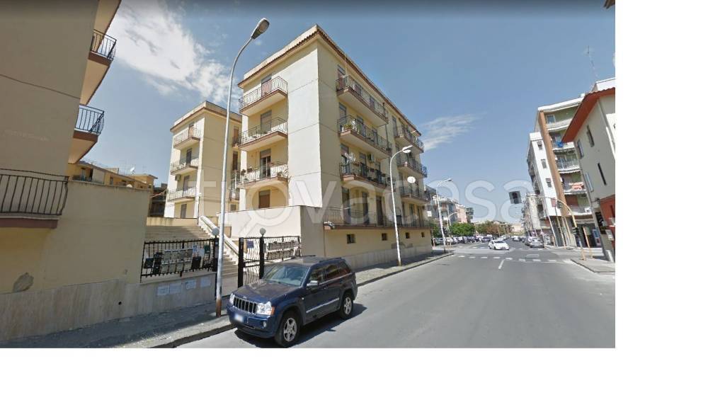 Appartamento in in vendita da privato a Lentini via Federico di Svevia, 15