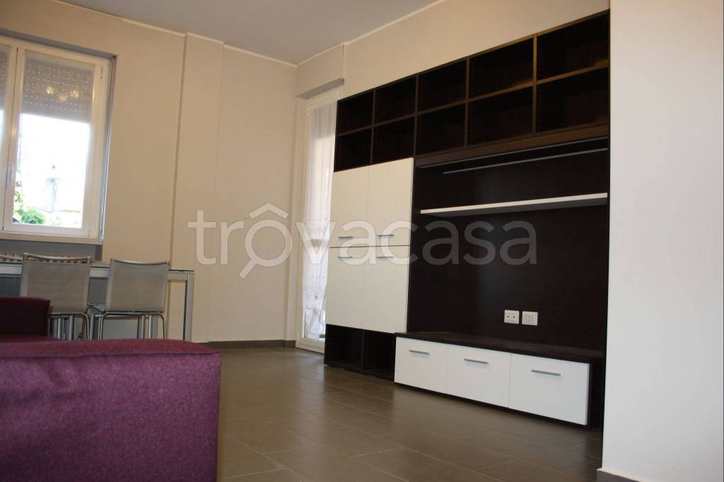 Appartamento in in affitto da privato a Buccinasco via Emilia, 1