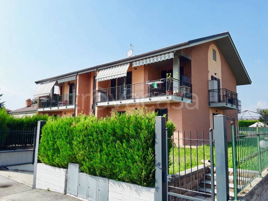Appartamento in vendita a Moncalieri via Vinovo, 9