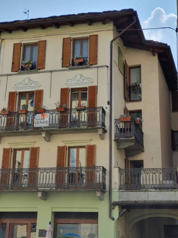 Appartamento in vendita a Varallo via Giuseppe Osella, 6
