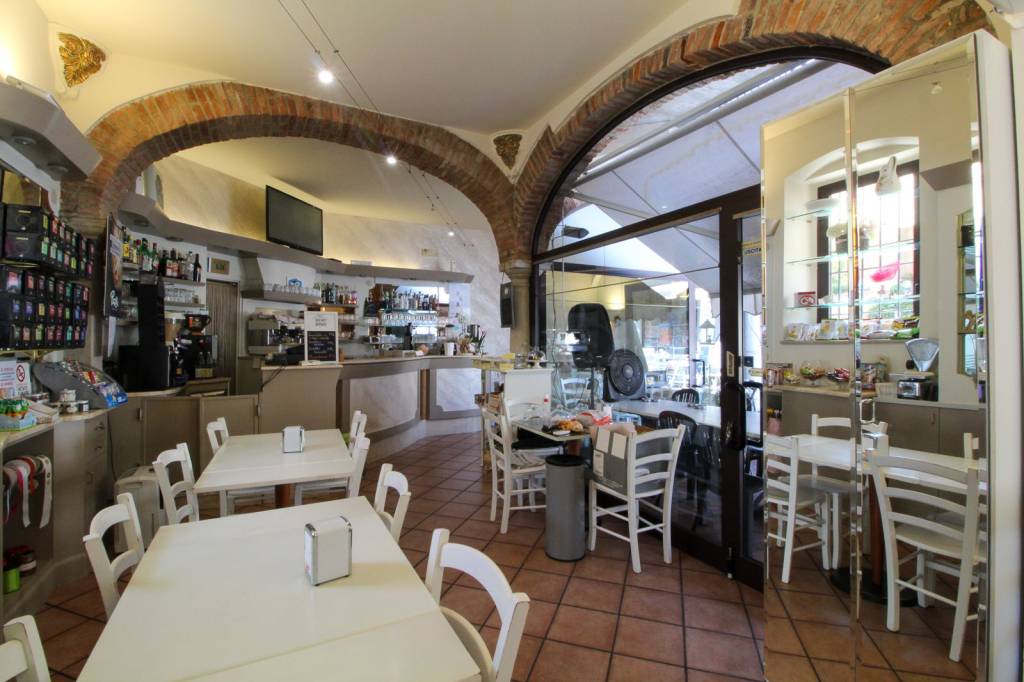 Bar in vendita a Leno via Giuseppe Garibaldi