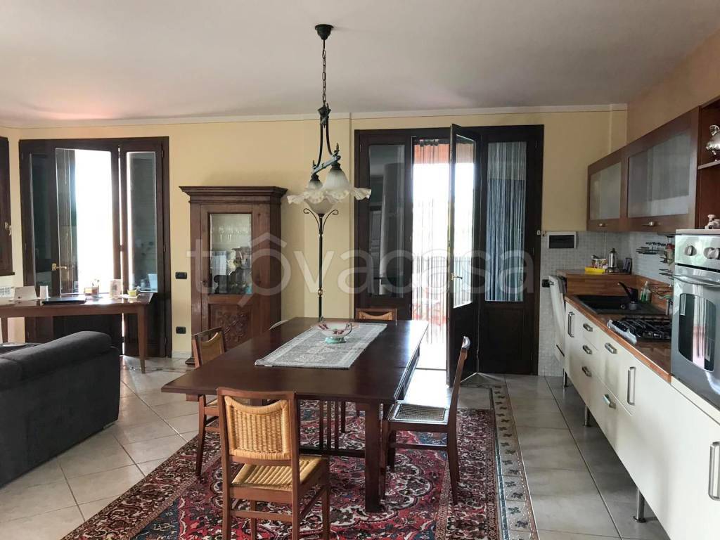 immagine annuncio 1 di 14