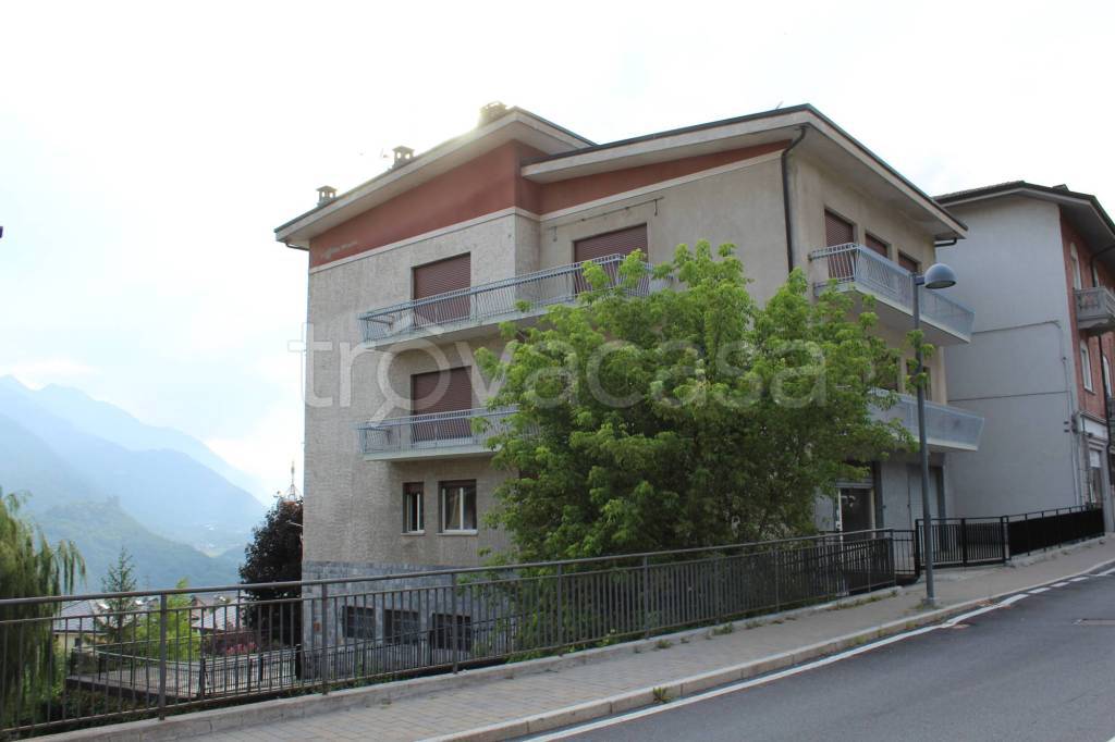 Appartamento in vendita a Saint-Vincent via Ponte Romano, 124