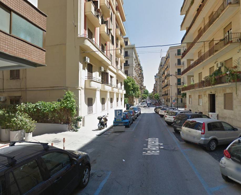 Ufficio in vendita a Palermo via Agrigento