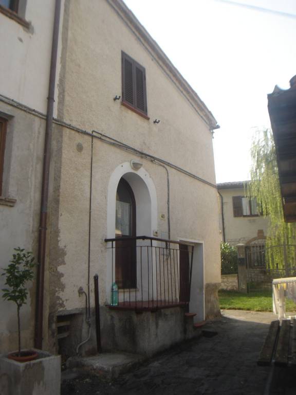Casa Indipendente in vendita a Fabriano località Marenella, 40