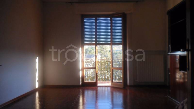 Appartamento in vendita a Castelbellino via Goffredo Mameli, 10