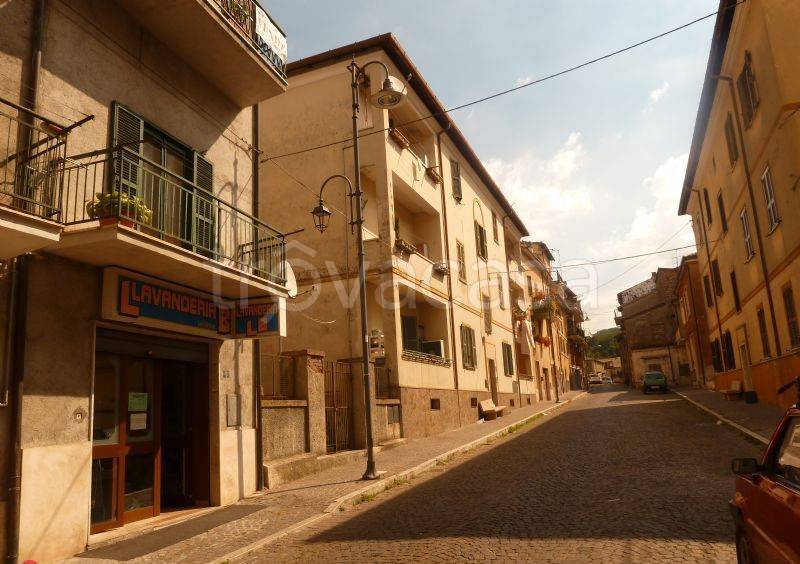 Appartamento in vendita a Carsoli via valeria