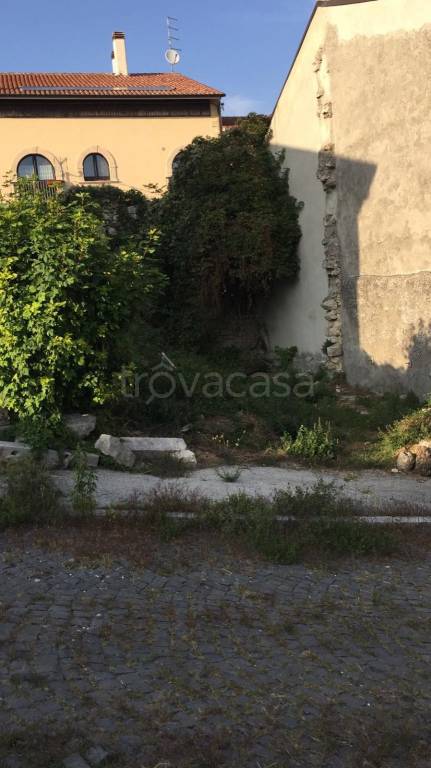 Terreno Residenziale in vendita a Castel di Sangro via Sopra la Fontana