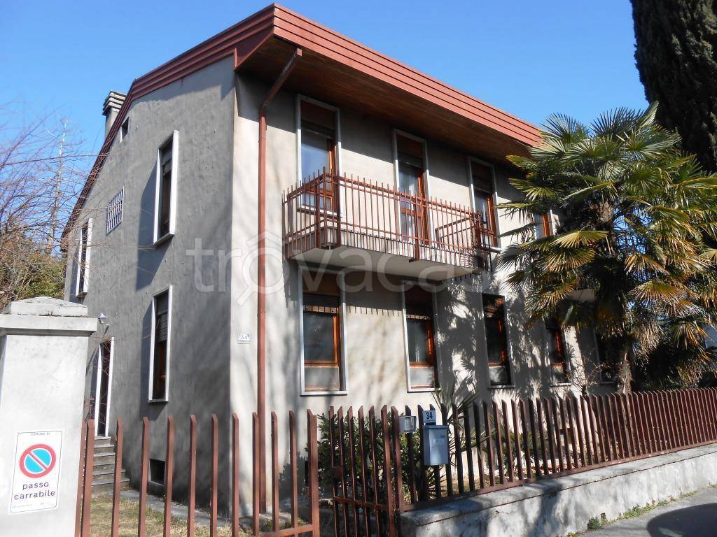Casa Indipendente in vendita a Gorizia via brigata casale, 34