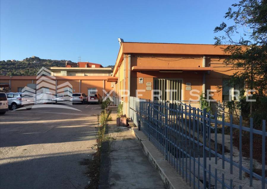 Capannone Industriale in vendita a Licata via Palma