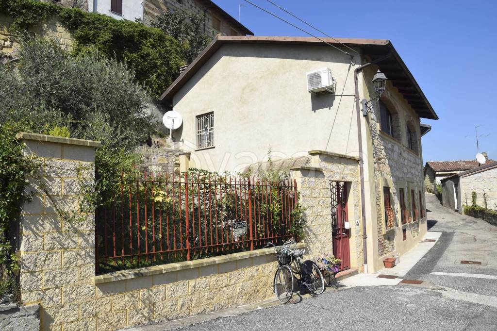 Villa in vendita a Ottiglio via Forno