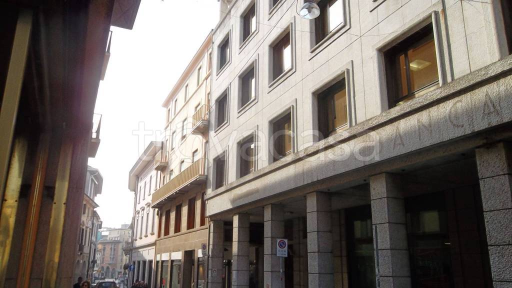 Appartamento in in vendita da privato a Treviso piazza dei Signori, 5