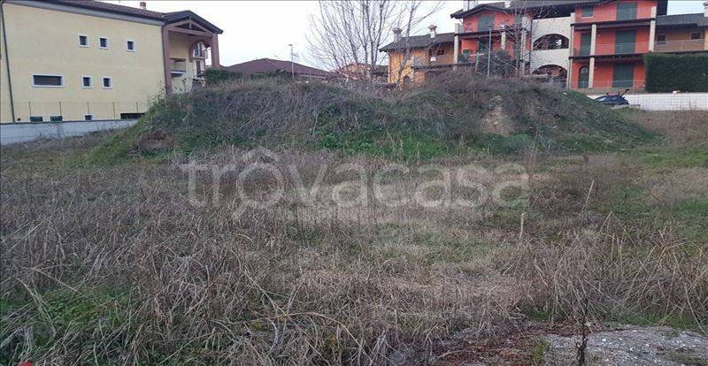 Terreno Residenziale in vendita a Desenzano del Garda via Vaccarolo
