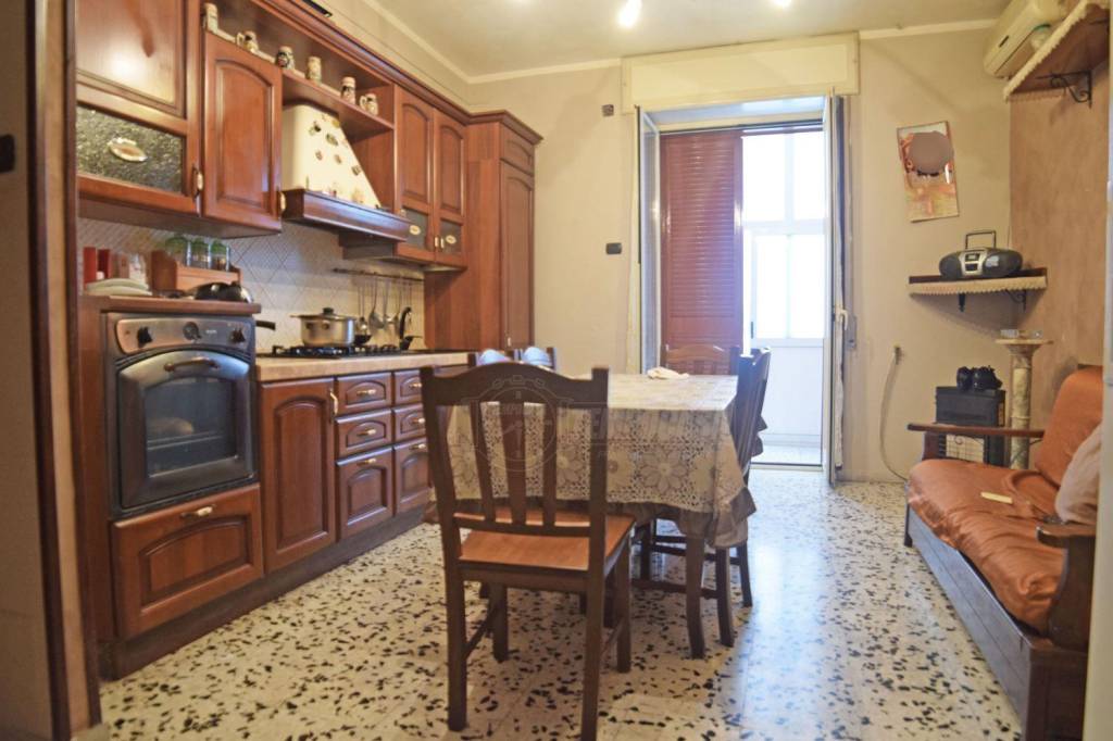 Appartamento in vendita ad Arzano via Luigi Einaudi, 13