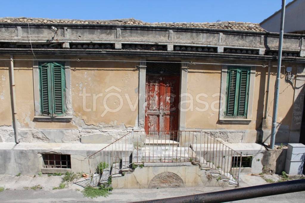 Colonica in in vendita da privato a Reggio di Calabria strada Comunale Villa San Giuseppe Rosalì, snc