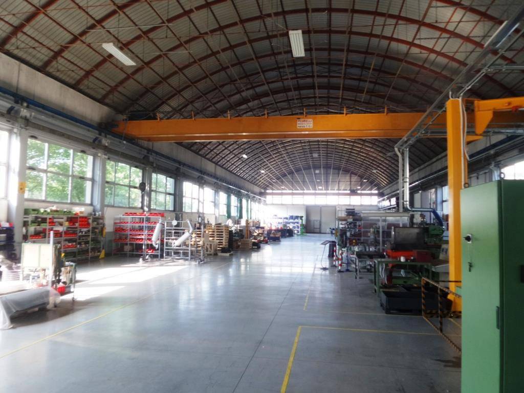 Capannone Industriale in vendita a Modena tangenziale Nord Boris Leonidovic Pasternak