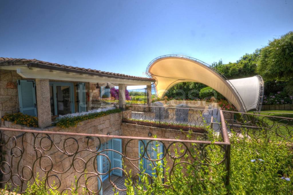 Villa Bifamiliare in vendita a Olbia via del Corallo