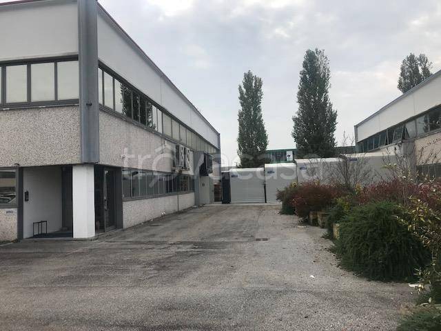 Capannone Industriale in vendita a Granarolo dell'Emilia via Bruno Buozzi