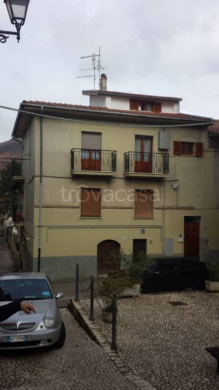 Appartamento in vendita a Cittaducale via Duca Roberto