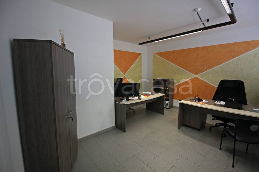 Ufficio in in affitto da privato a Siena strada Massetana Romana, 58