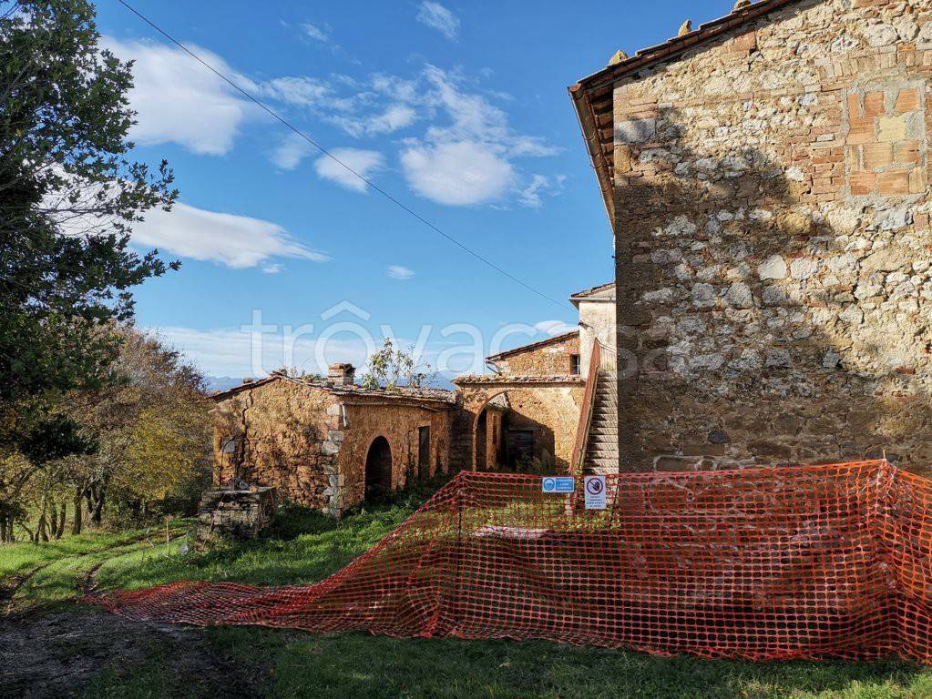 Casale in vendita a Torrita di Siena via Ansano Landucci