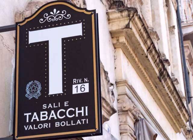 Tabaccheria in vendita a Borgo Ticino via Vittorio Emanuele II