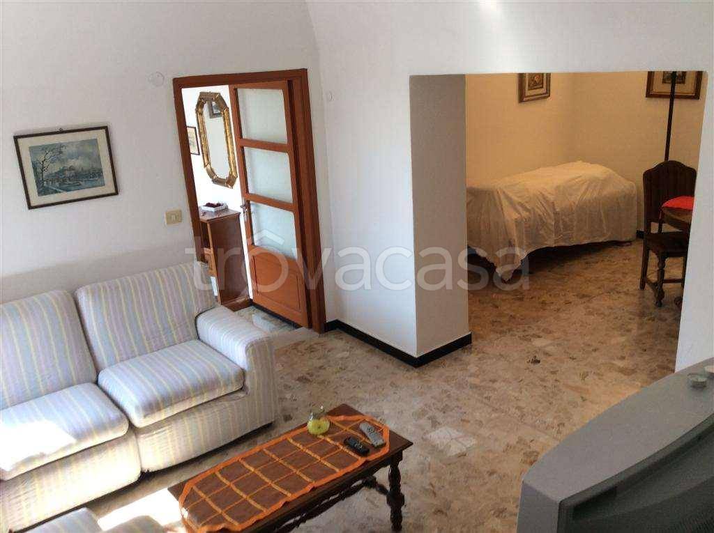 Appartamento in vendita ad Albenga vico Santo Stefano, 15