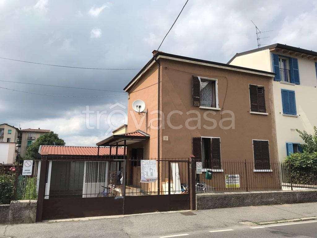 Casa Indipendente in vendita a Brescia