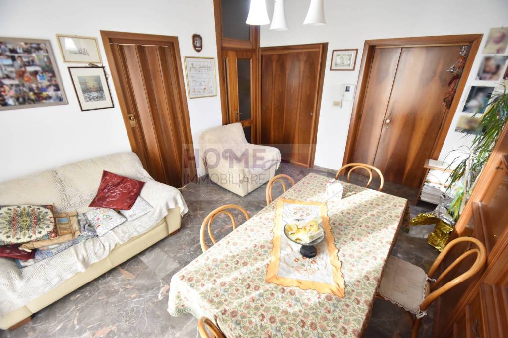 Appartamento in vendita a Macerata borgo Nicolò Peranzoni, 13