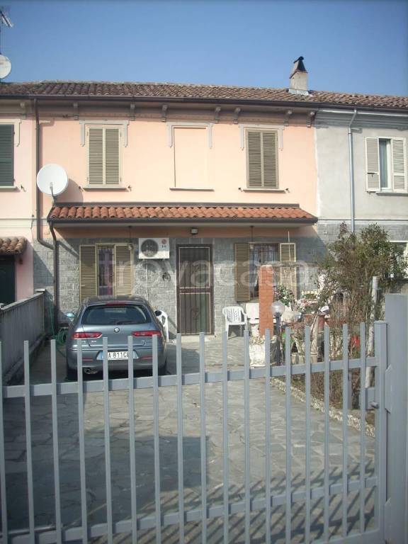 Villa a Schiera in vendita a Stradella via Pietro Bianchi
