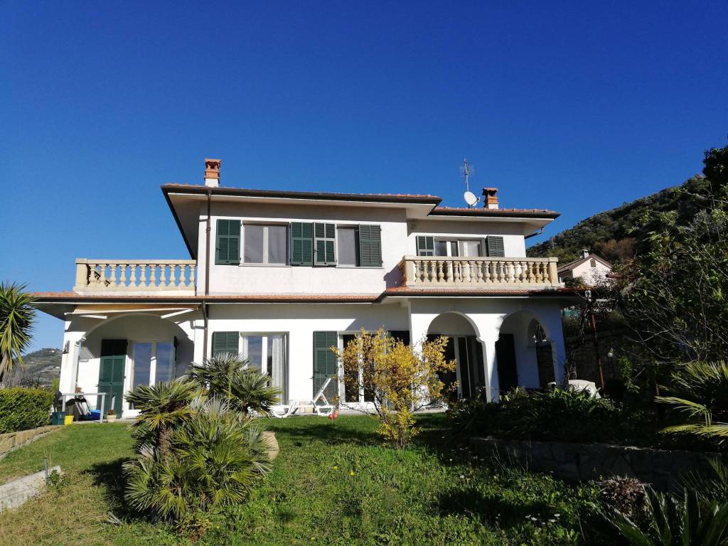 Villa in vendita a Vallecrosia località Nofea