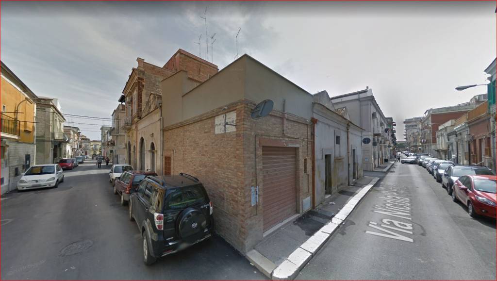 Negozio in vendita a Foggia via Nicola Parisi, 45