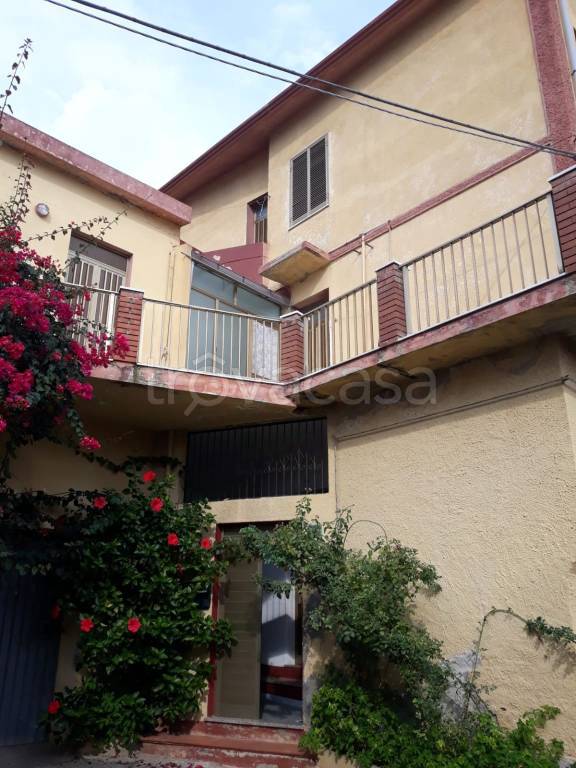 Appartamento in in vendita da privato a Lodè via Gian Maria Angioj, 13