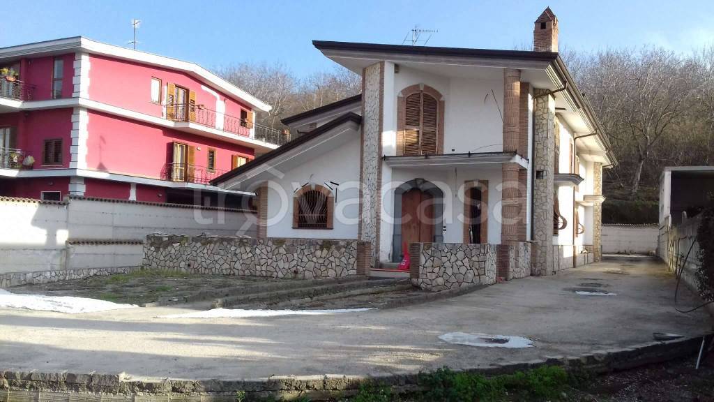 Villa Bifamiliare in vendita a Palma Campania via circumvallazione snc