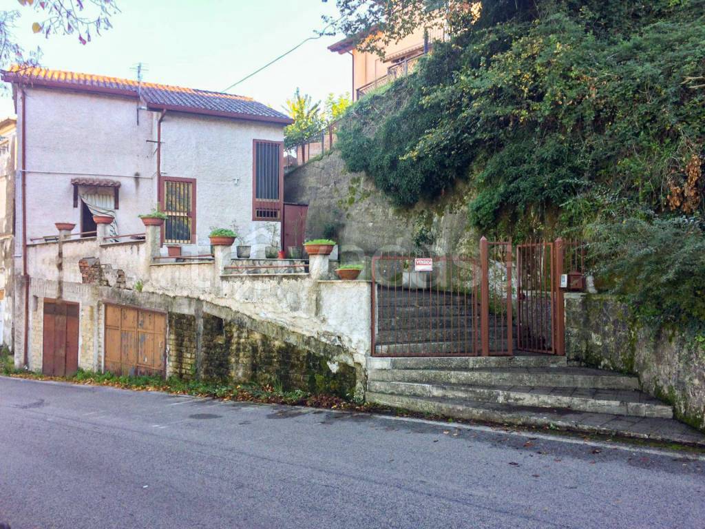Villa in in vendita da privato a Gerano via delle Fratte, 2