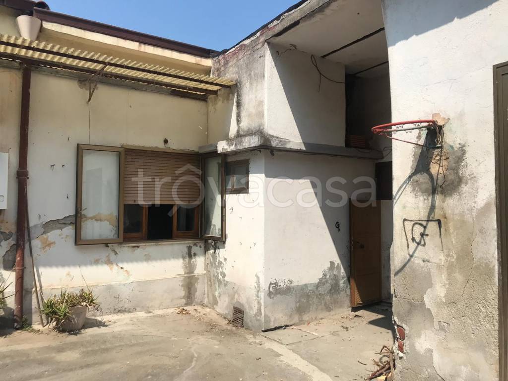 Casa Indipendente in vendita a Maddaloni via Santacroce