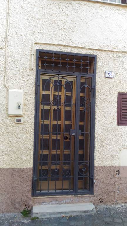 Appartamento in in vendita da privato a Montalto di Castro via Giacinto Guglielmi, 61