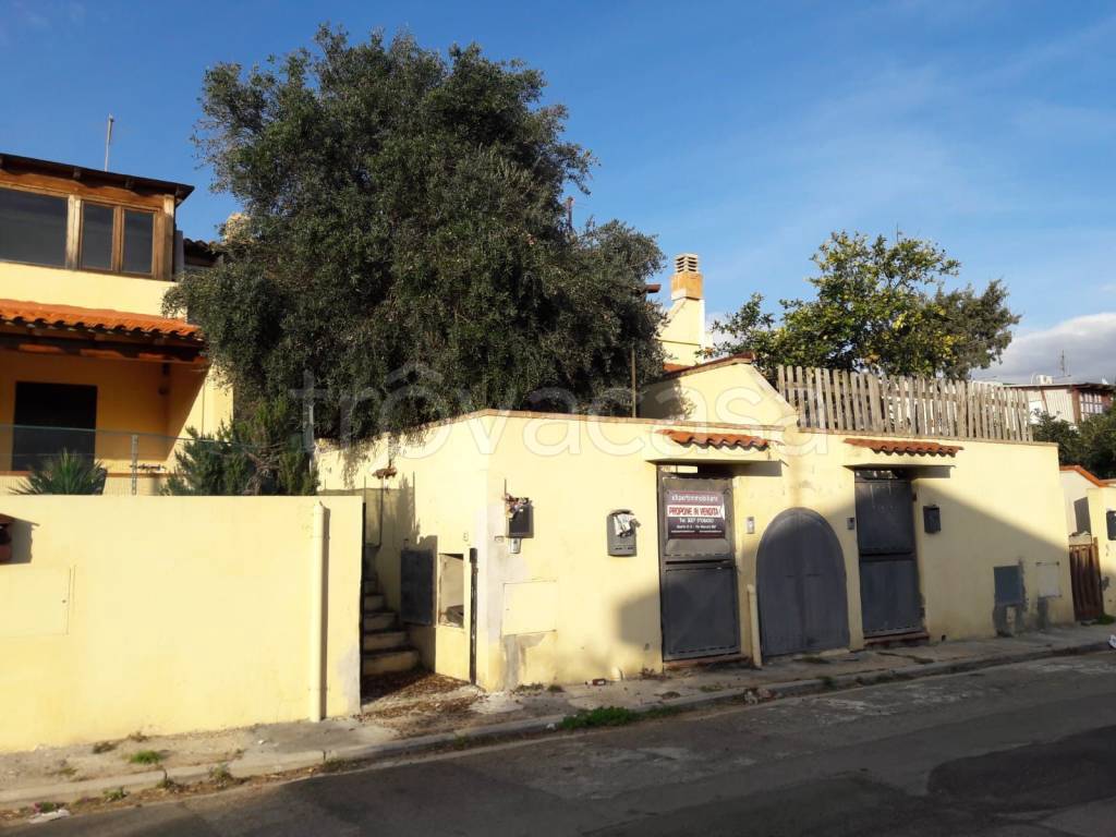 Villa a Schiera in vendita a Quartu Sant'Elena via Ustica
